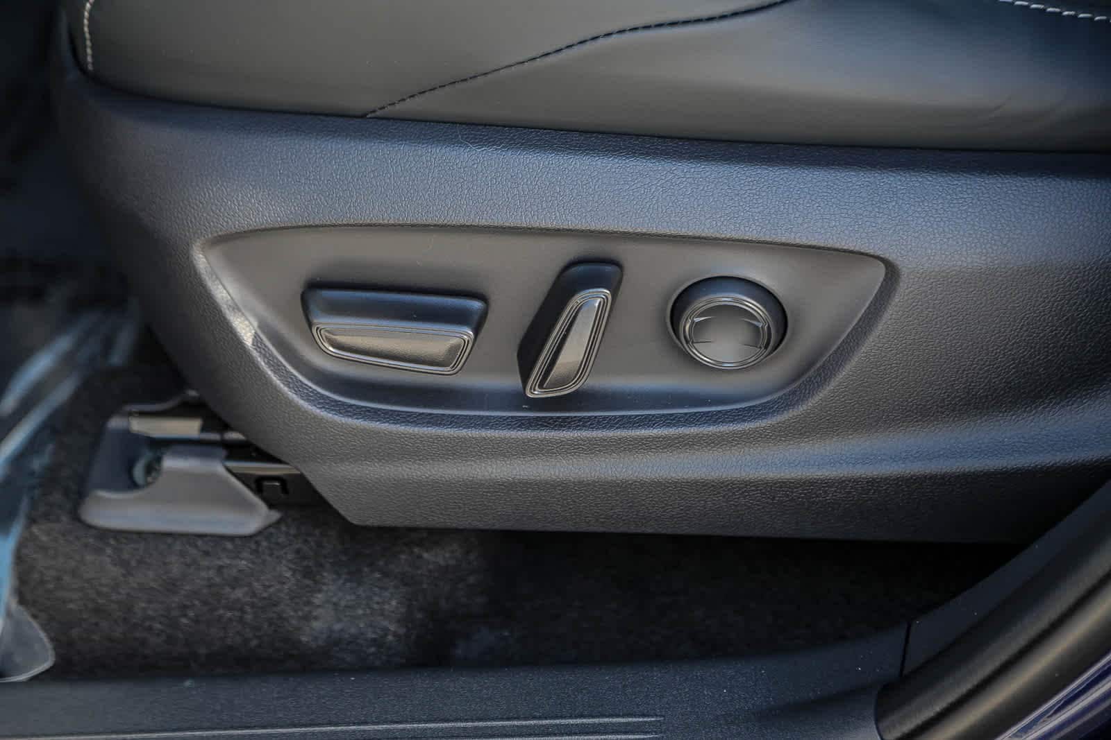 Thumbnail: 2026 Toyota bZ - 22