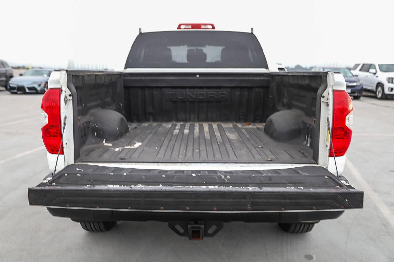 Thumbnail: 2016 Toyota Tundra - 24