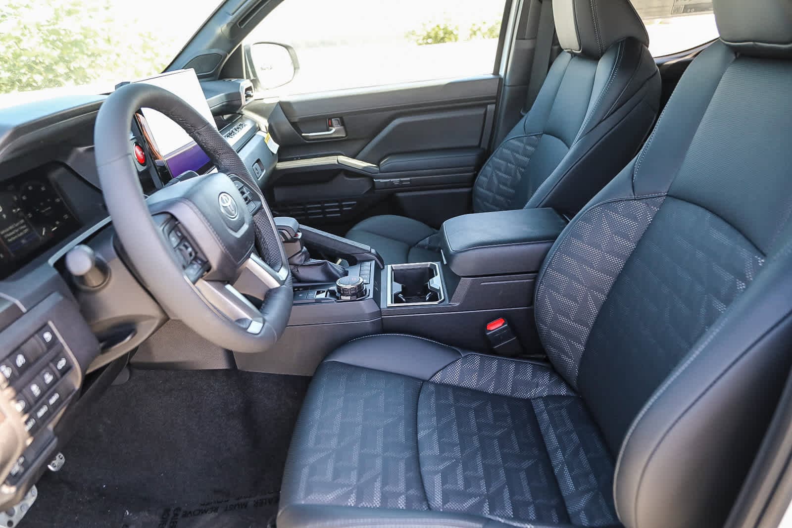 Thumbnail: 2025 Toyota Tacoma - 18