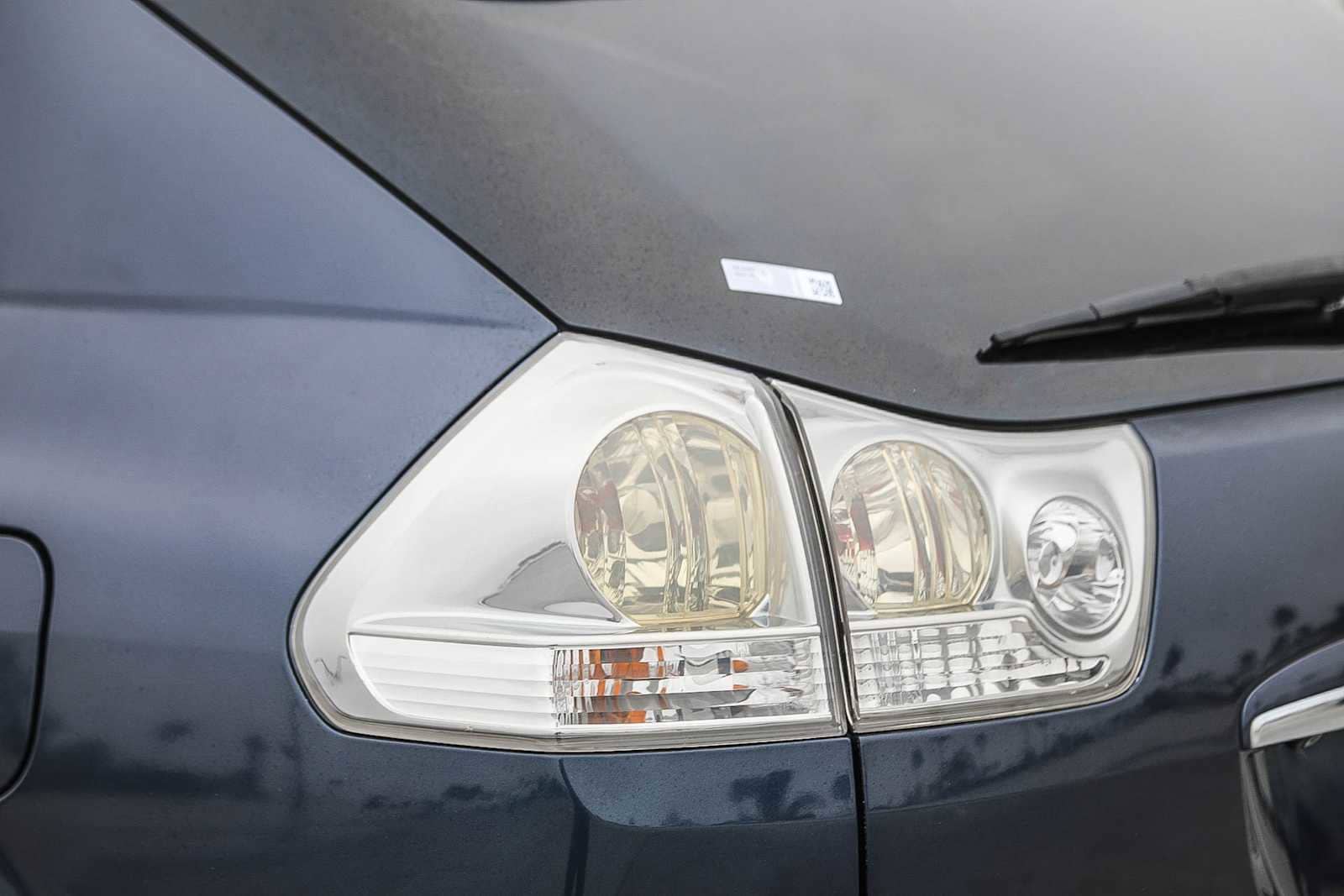 Thumbnail: 2005 Lexus RX - 8