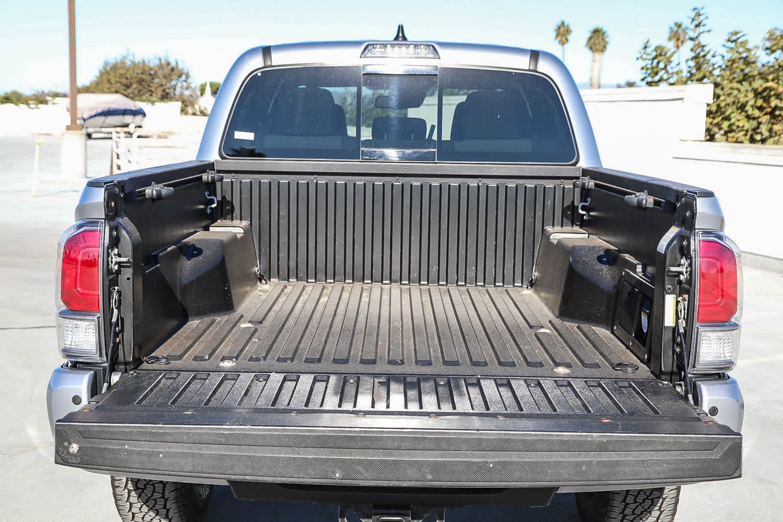 Thumbnail: 2020 Toyota Tacoma - 26