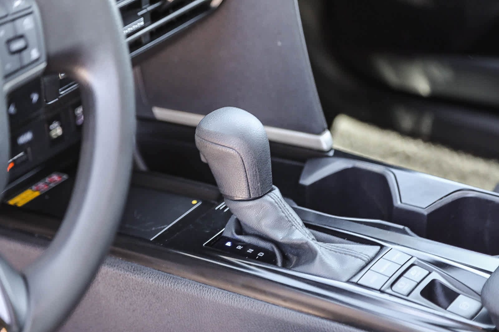 Thumbnail: 2025 Toyota Camry - 21