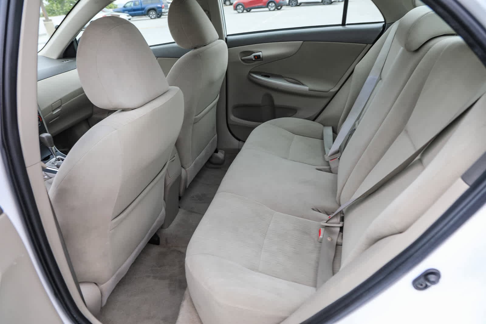 Thumbnail: 2010 Toyota Corolla - 17