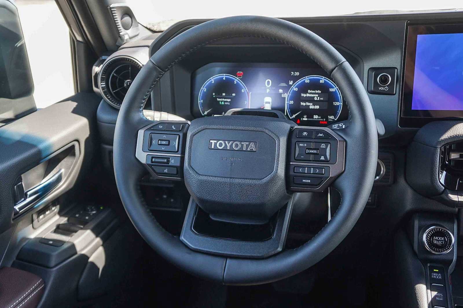 Thumbnail: 2025 Toyota Land Cruiser - 17