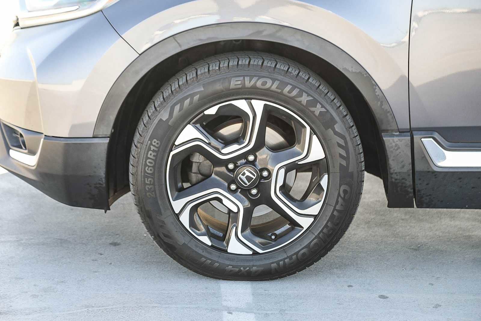 Thumbnail: 2019 Honda CR-V - 10