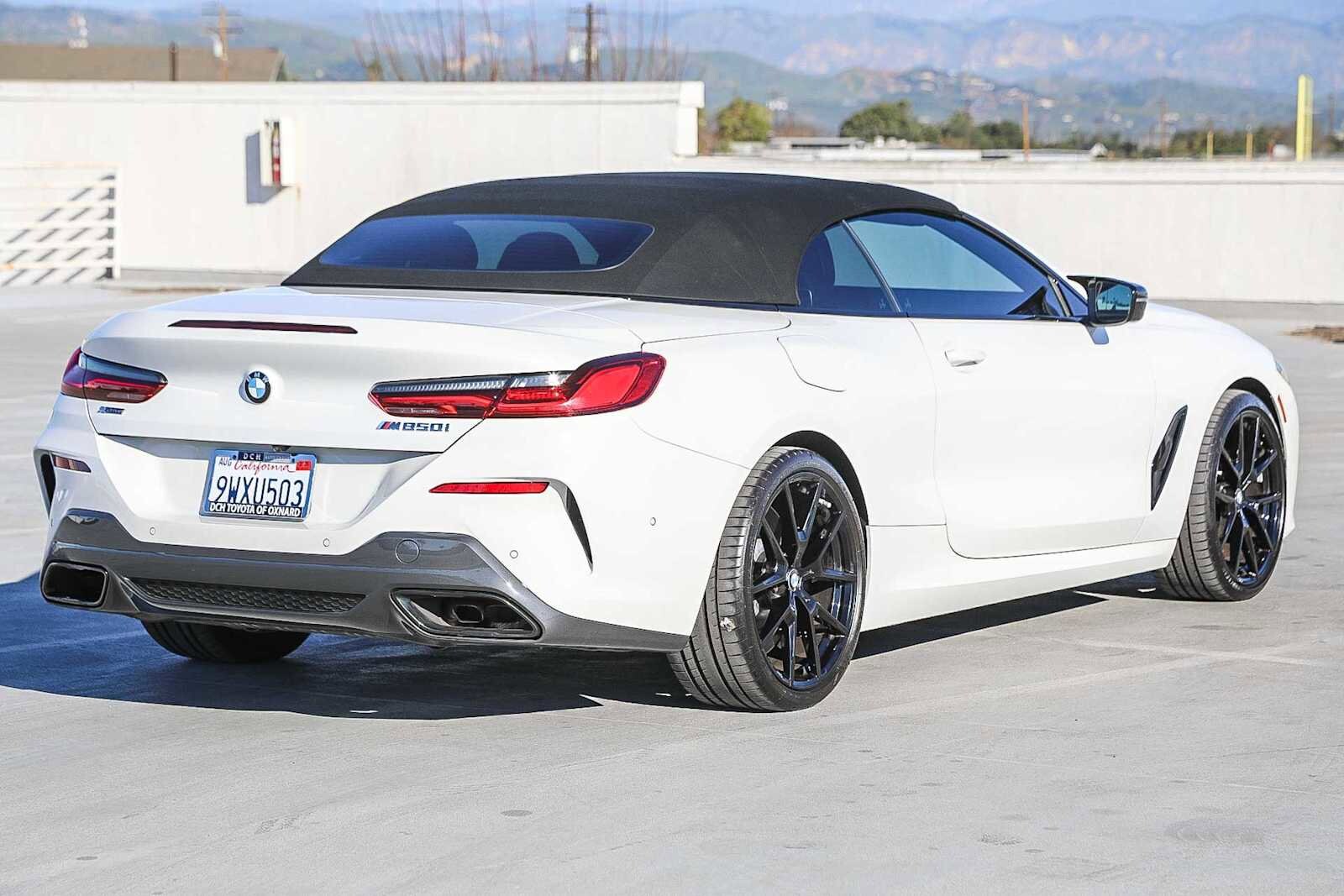 Thumbnail: 2024 BMW 8 Series - 15