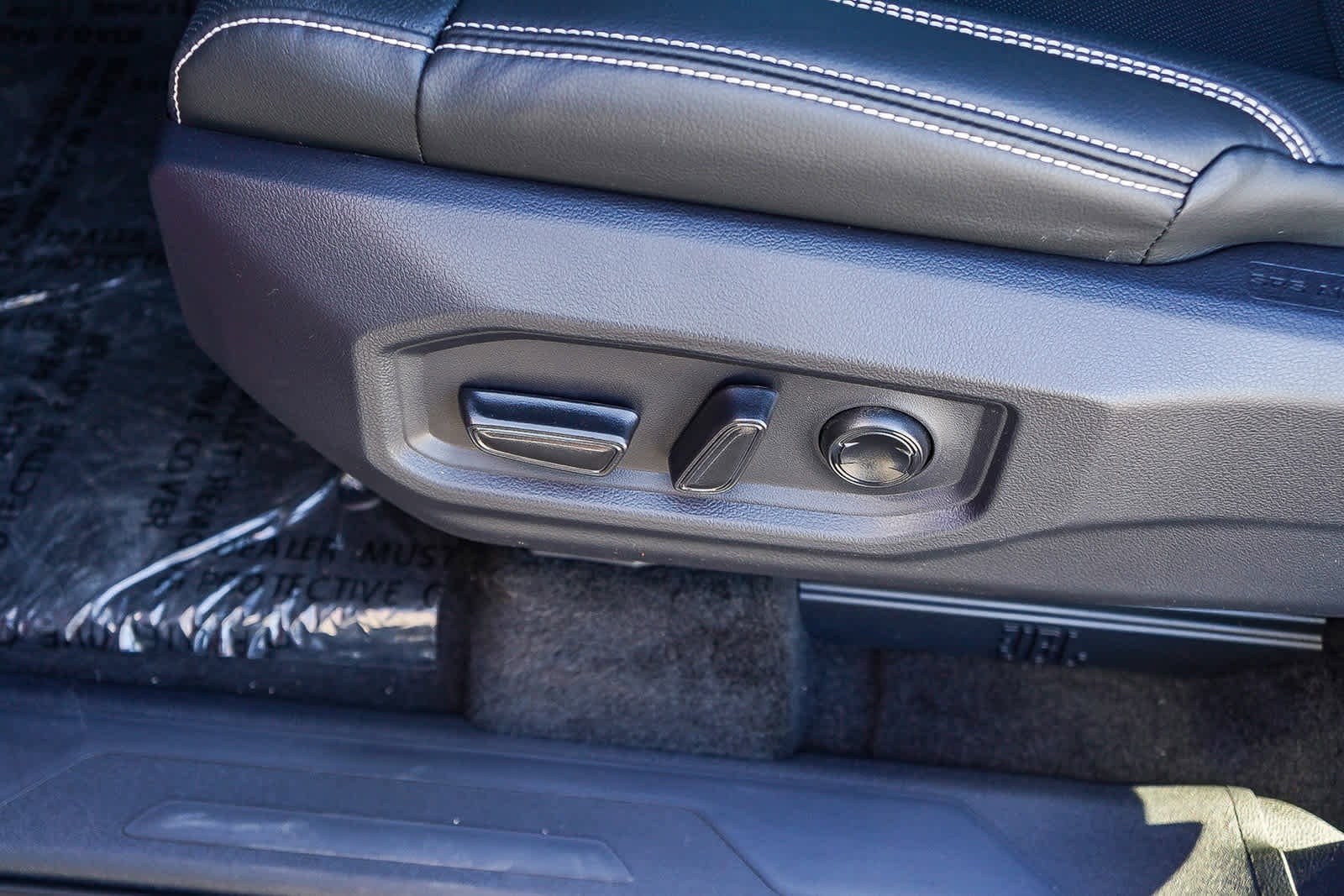 Thumbnail: 2026 Toyota Tundra - 27