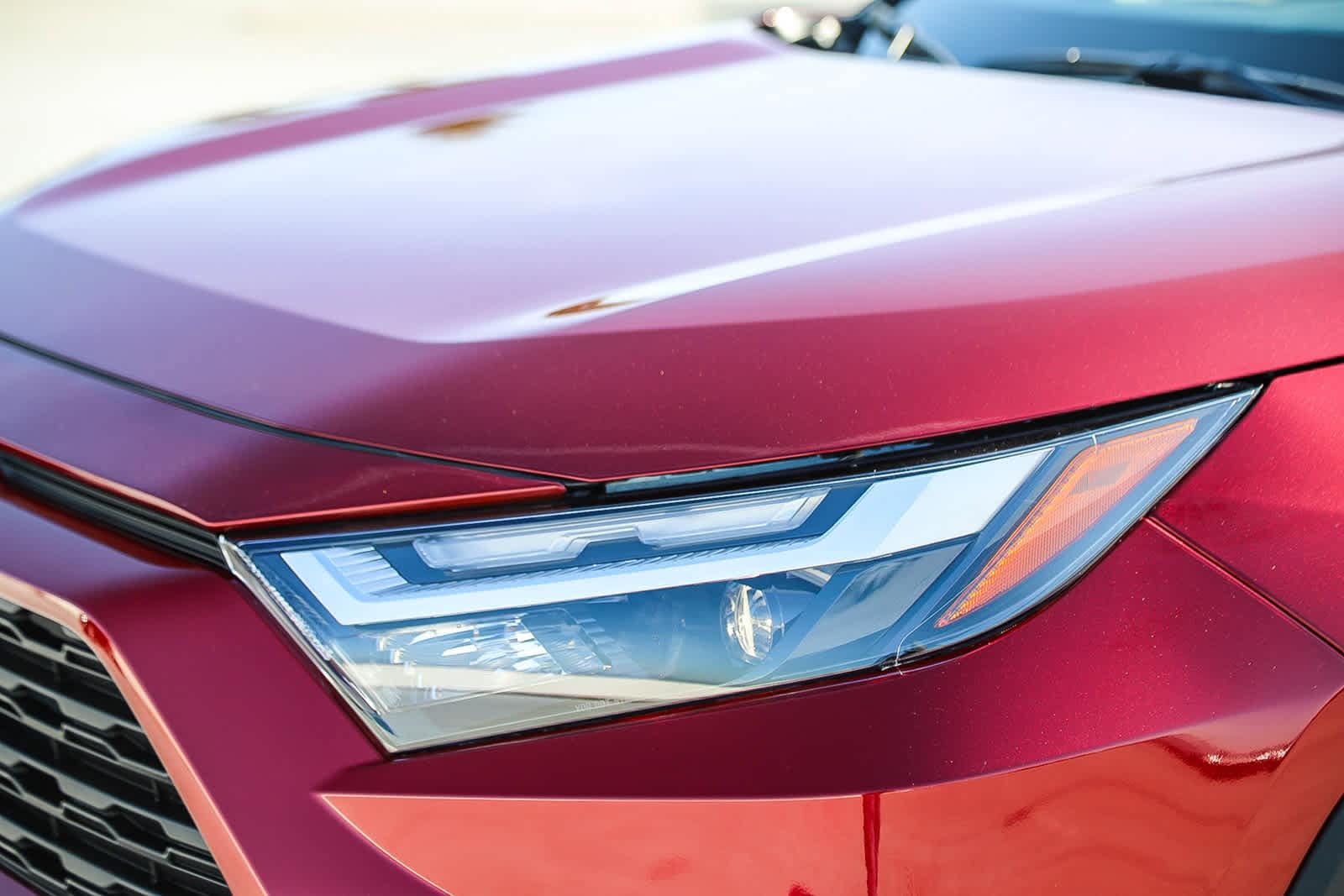 Thumbnail: 2025 Toyota RAV4 - 8