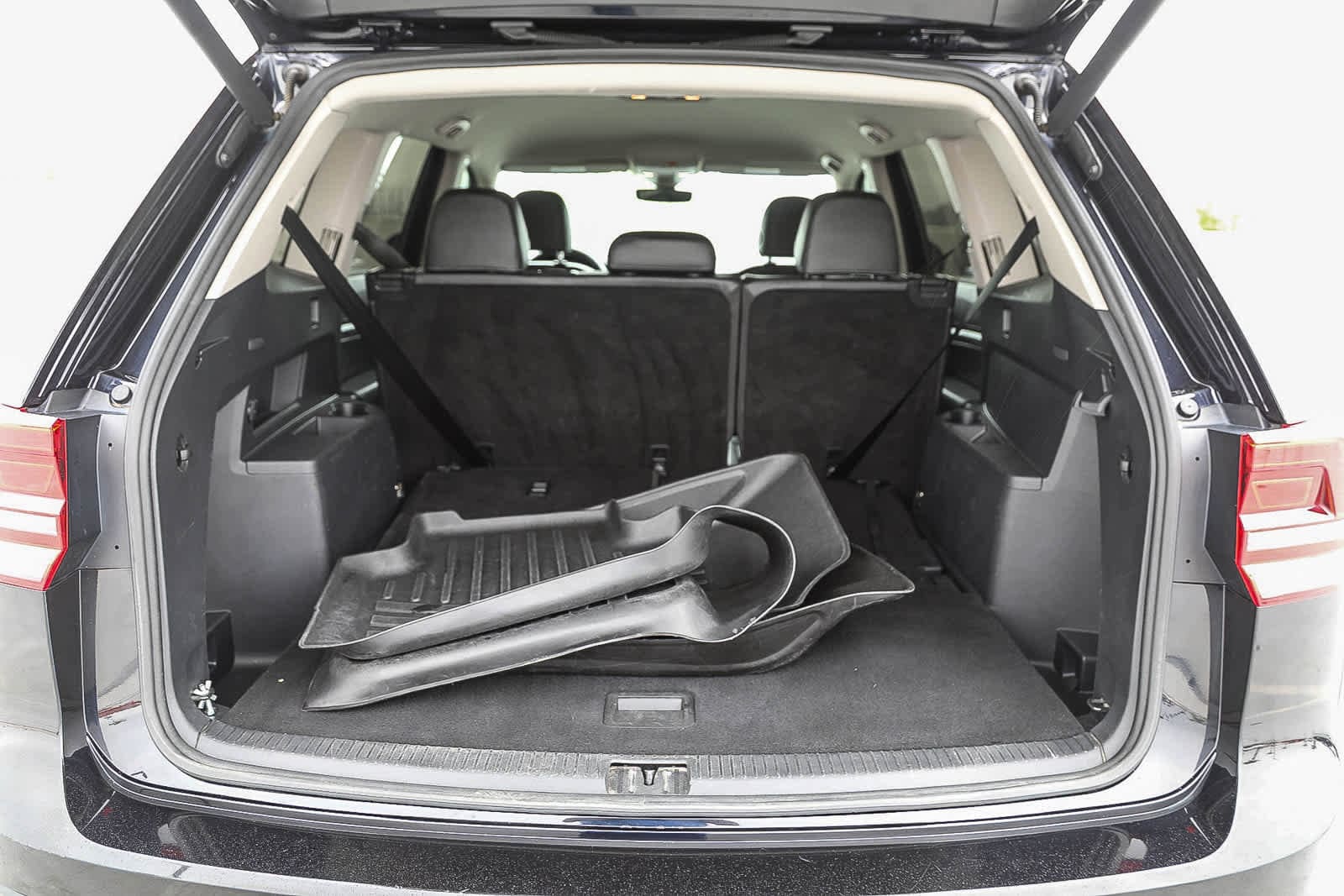 Thumbnail: 2019 Volkswagen Atlas - 25