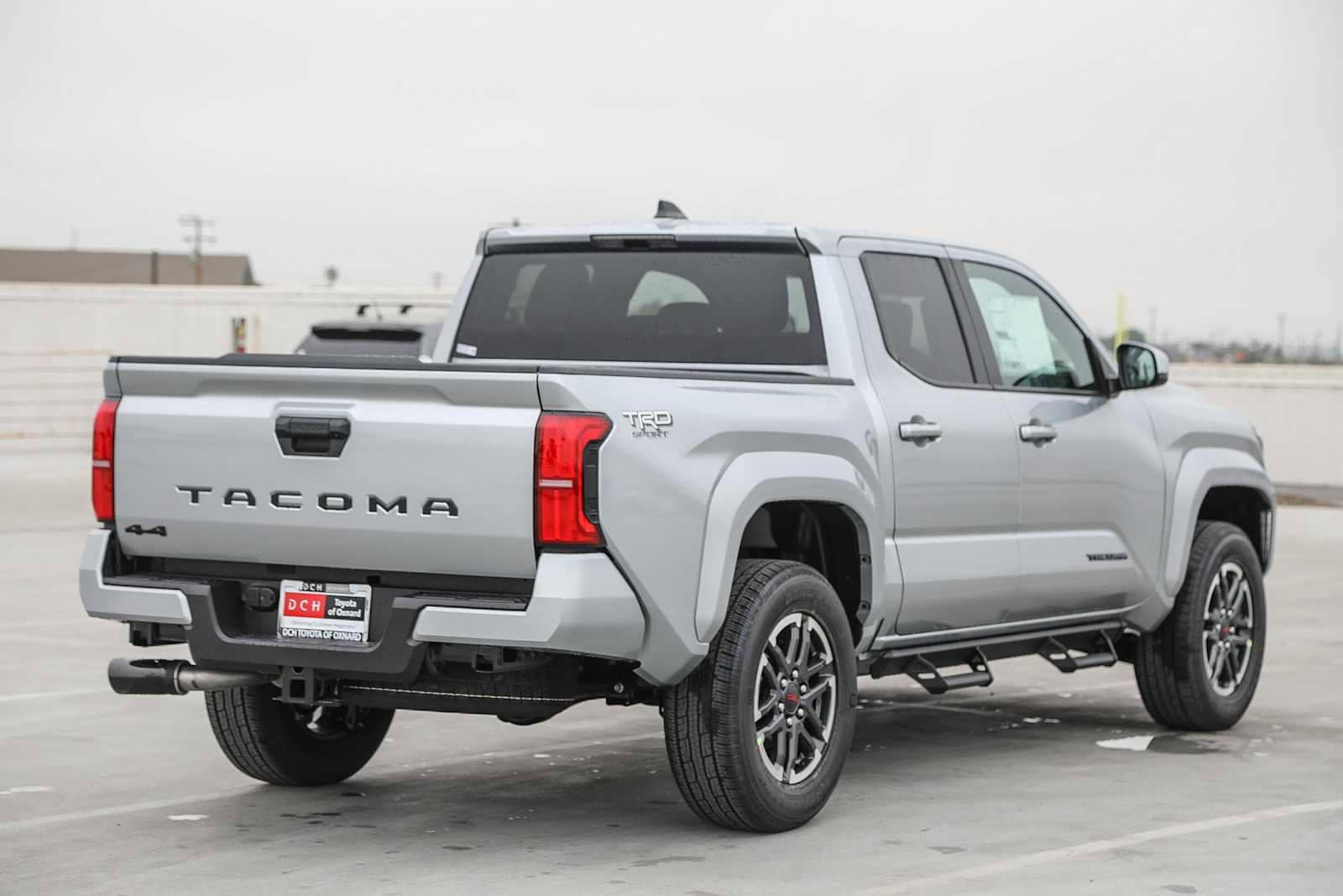 2025 Toyota Tacoma TRD Sport 4