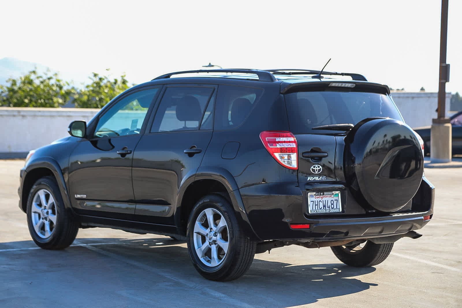 Thumbnail: 2011 Toyota RAV4 - 6
