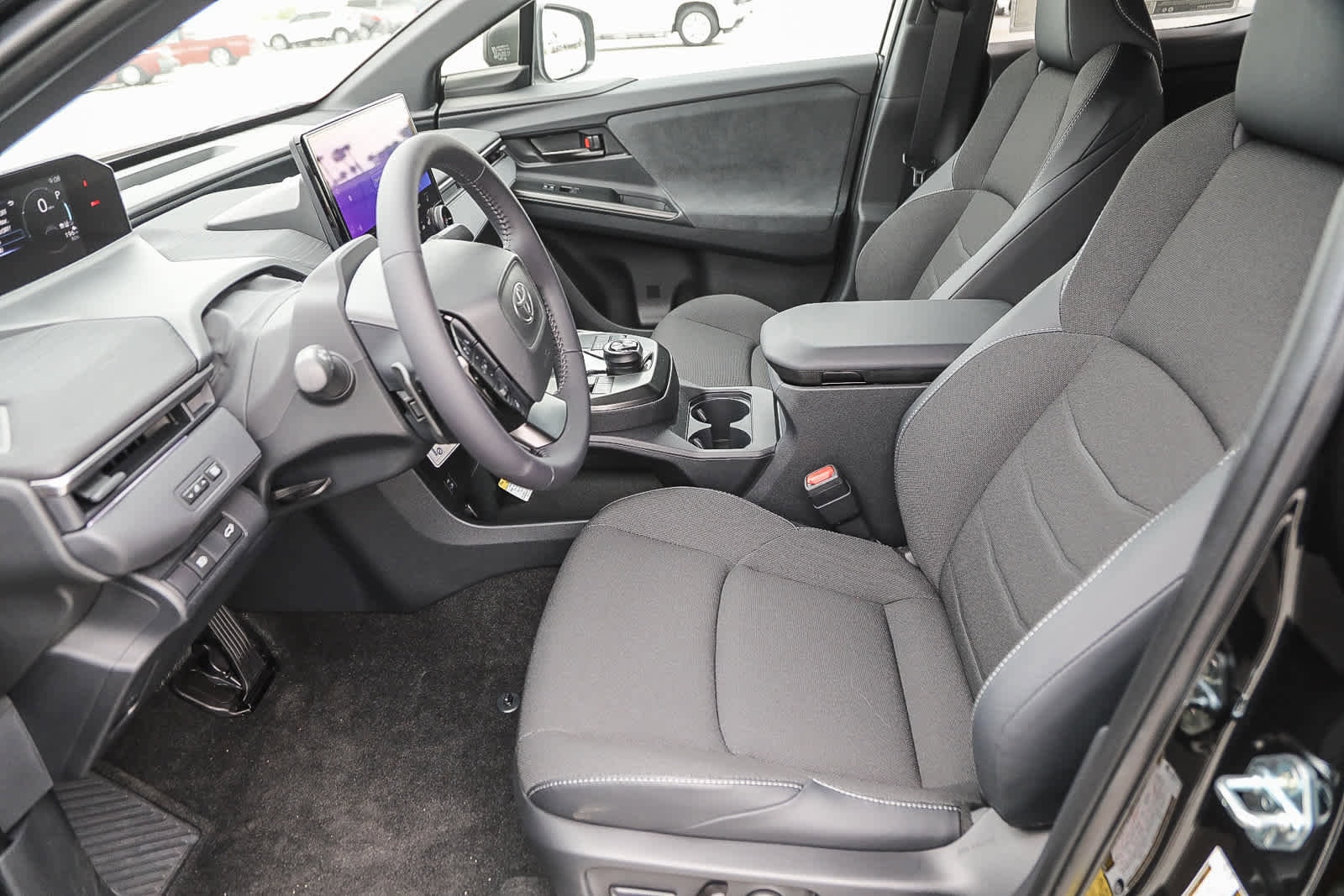 Thumbnail: 2026 Toyota C-HR - 13