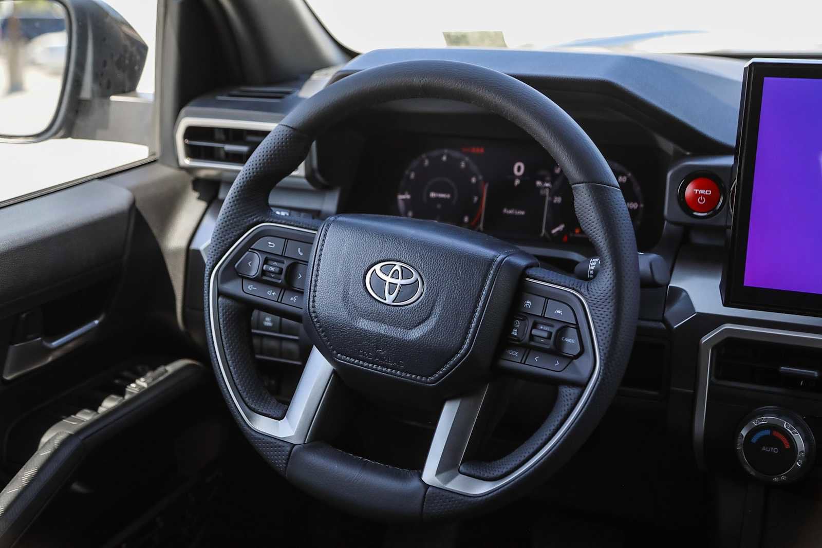 2025 Toyota Tacoma TRD Off-Road 16
