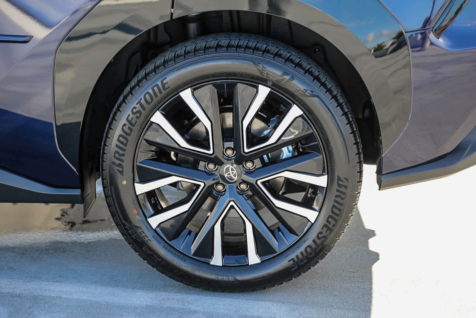 Thumbnail: 2026 Toyota bZ - 11