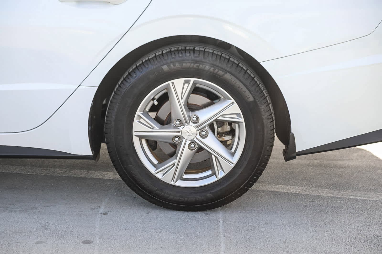 Thumbnail: 2021 Hyundai Sonata - 11