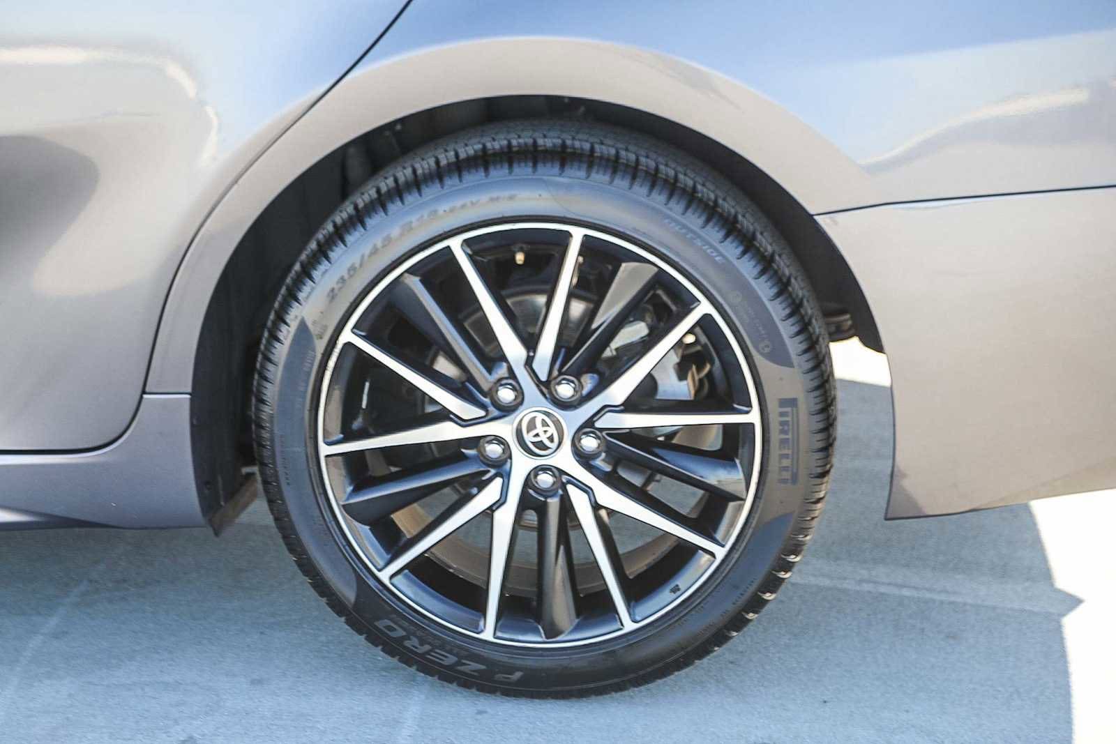 Thumbnail: 2023 Toyota Camry - 12