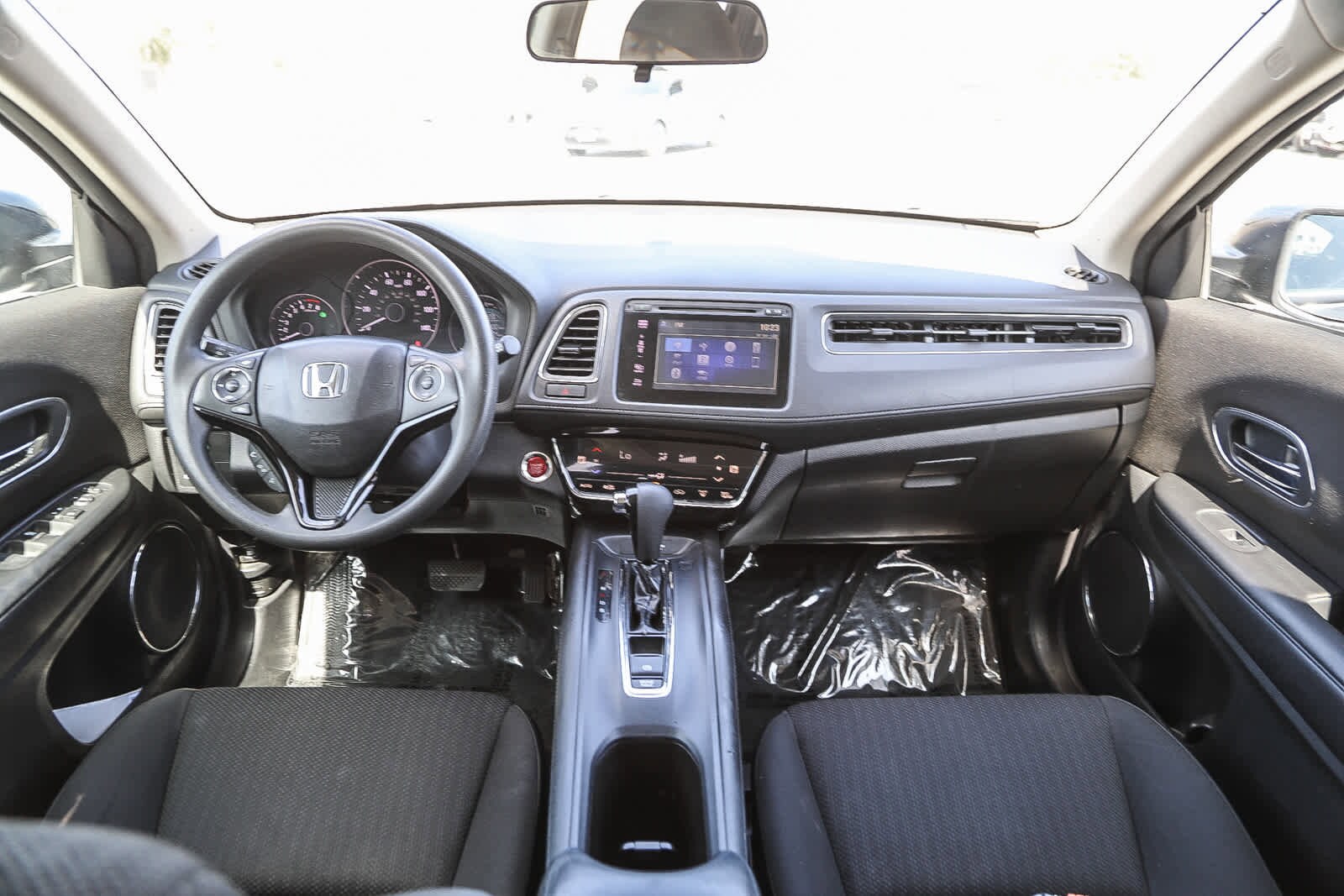 Thumbnail: 2017 Honda HR-V - 11