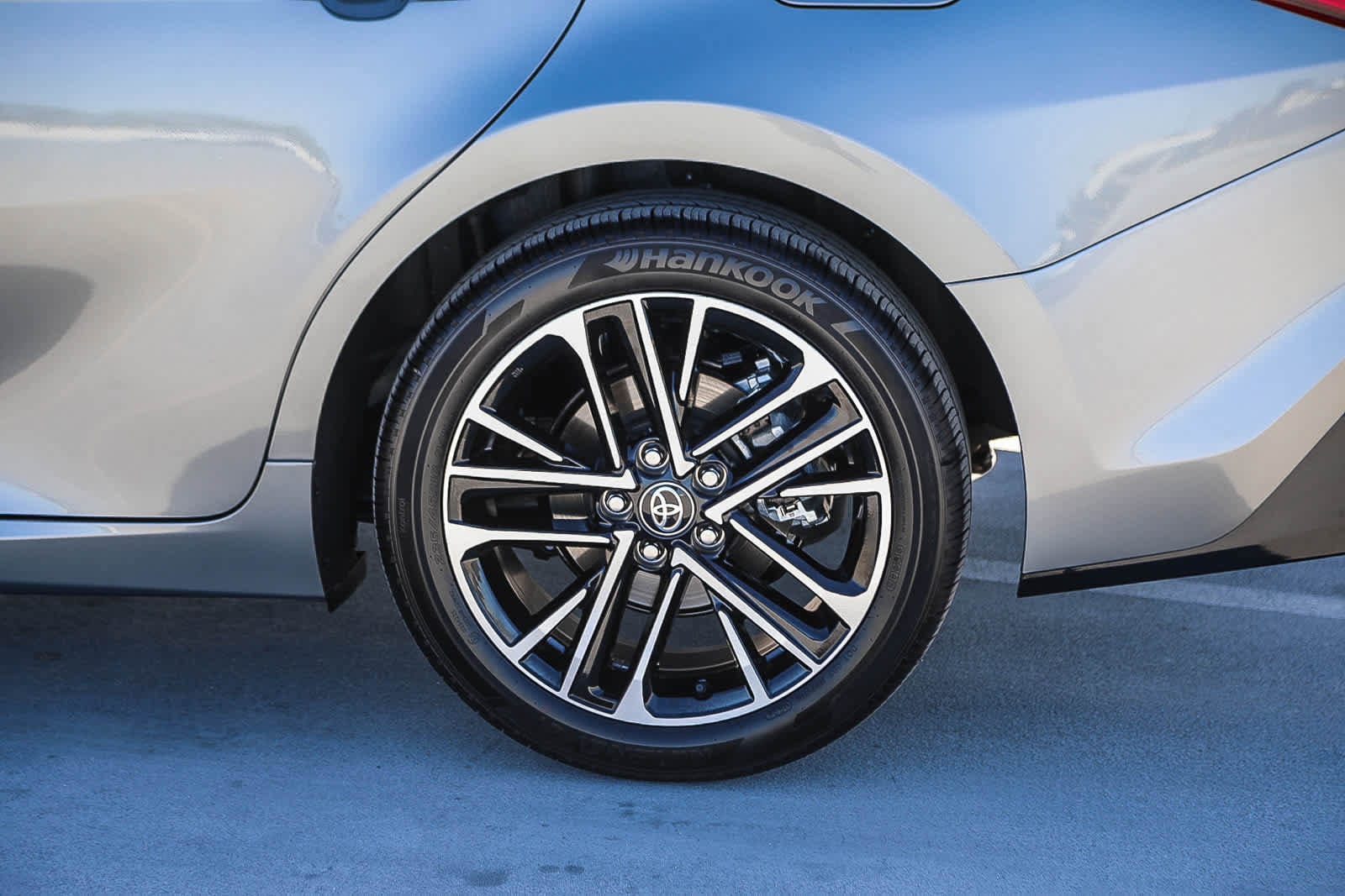 Thumbnail: 2026 Toyota Camry - 12