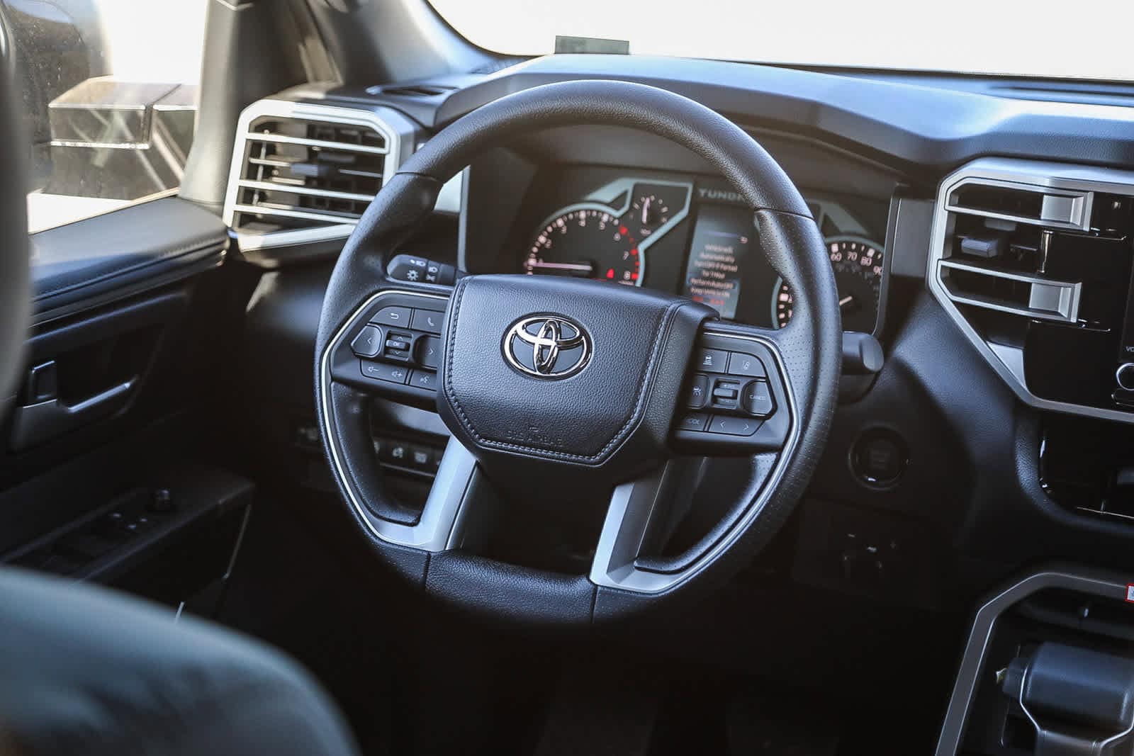 Thumbnail: 2026 Toyota Tundra - 15