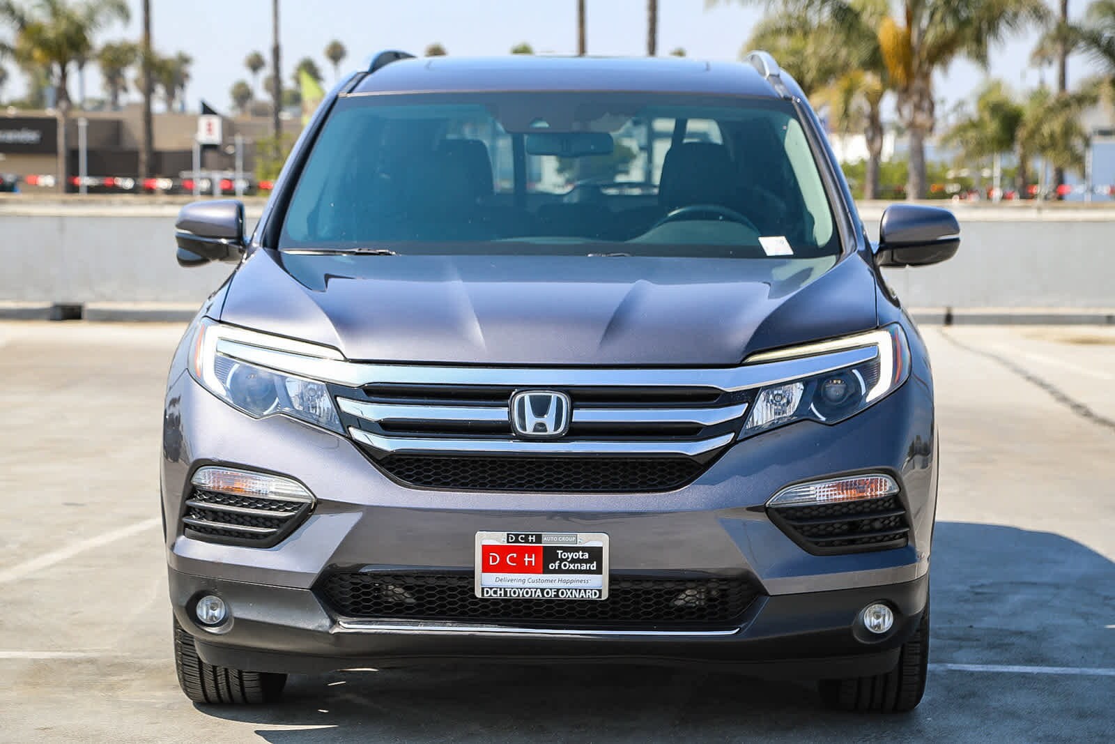 2017 Honda Pilot Touring photo 2