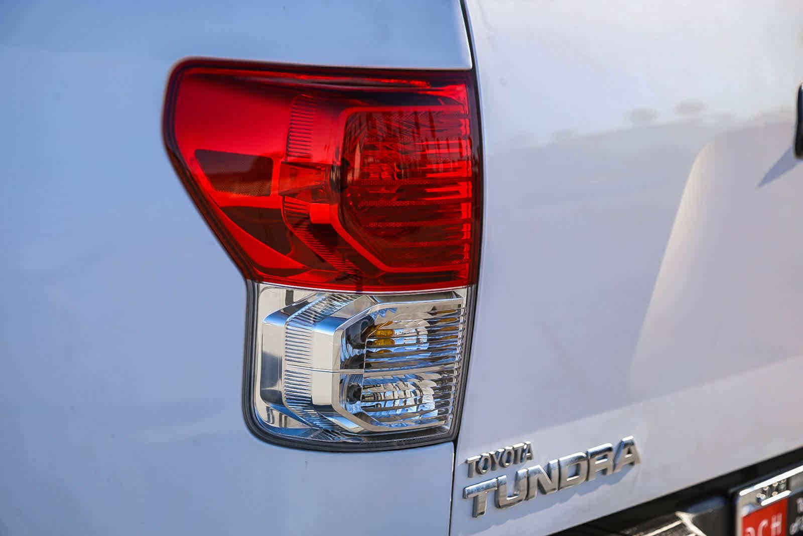 Thumbnail: 2011 Toyota Tundra - 8