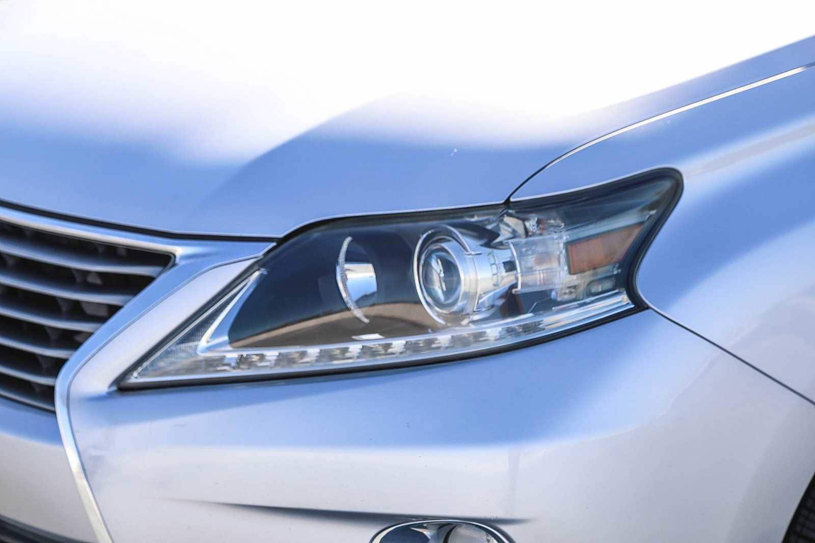 Thumbnail: 2013 Lexus RX - 8