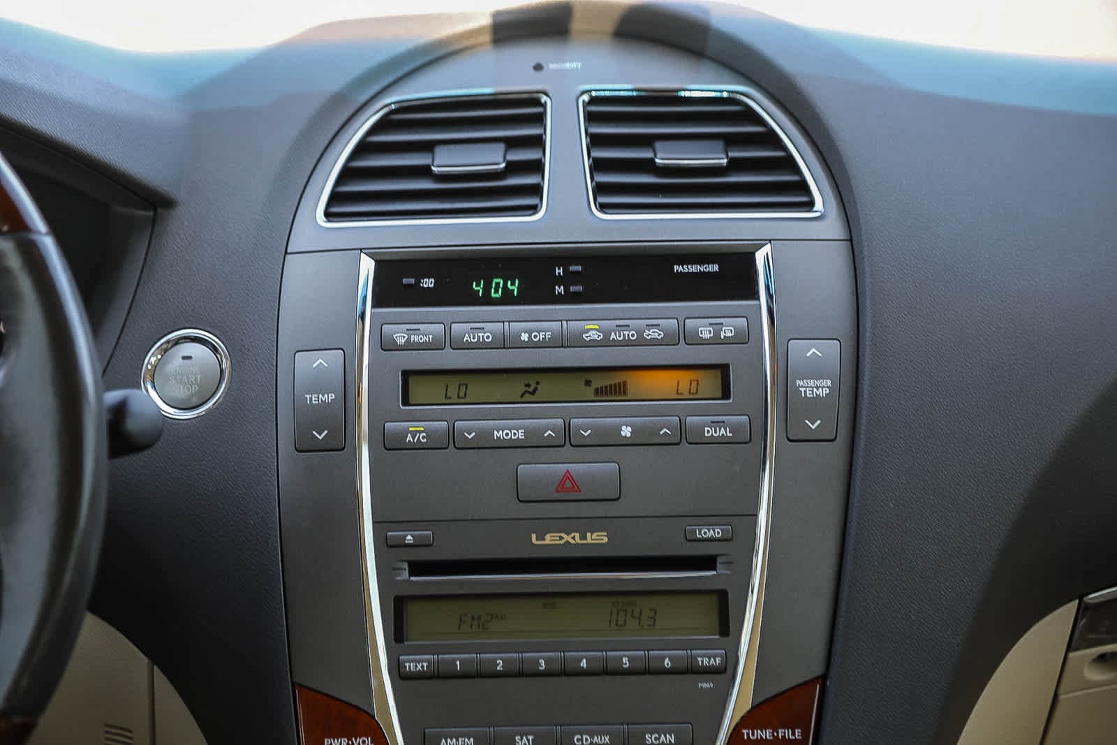 Thumbnail: 2011 Lexus ES - 13