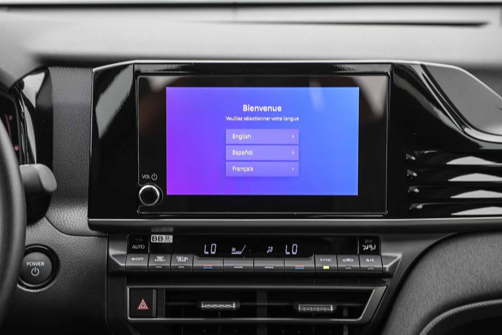2025 Toyota Camry LE 15