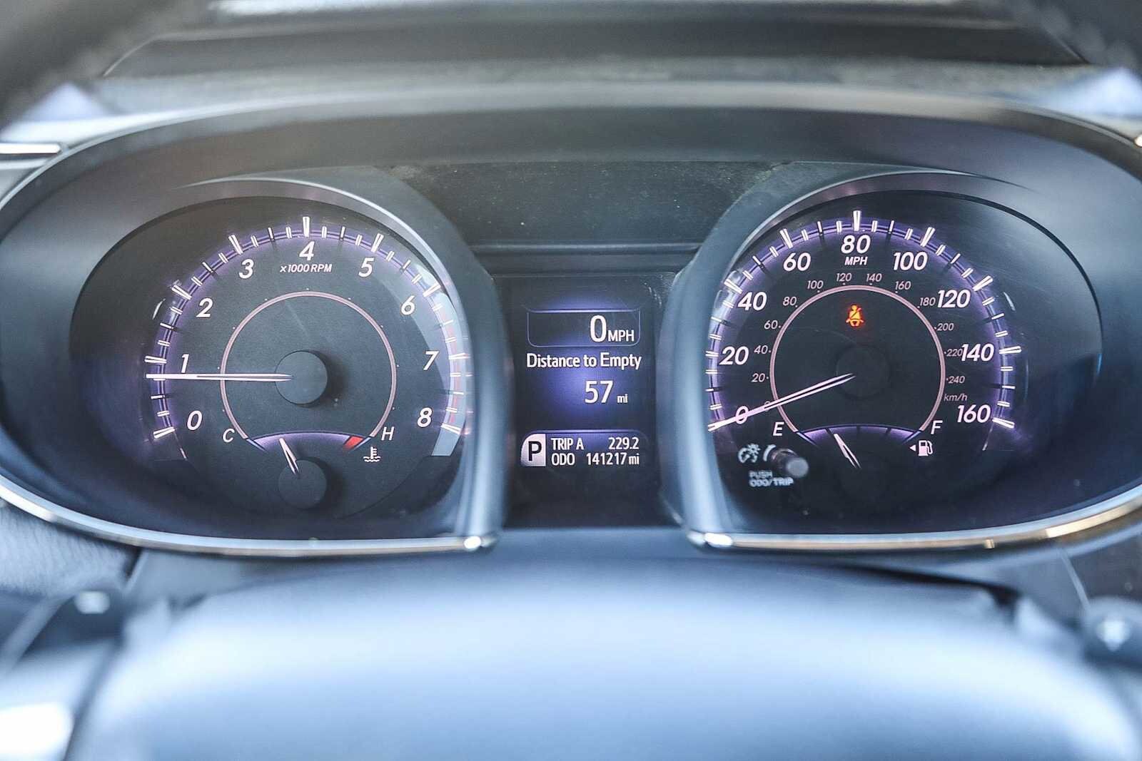 Thumbnail: 2015 Toyota Avalon - 22