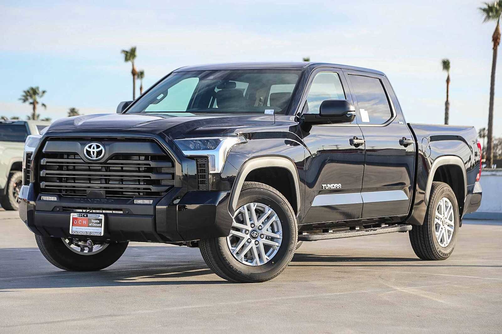 2026 Toyota Tundra SR5 CREWMAX 5.5 