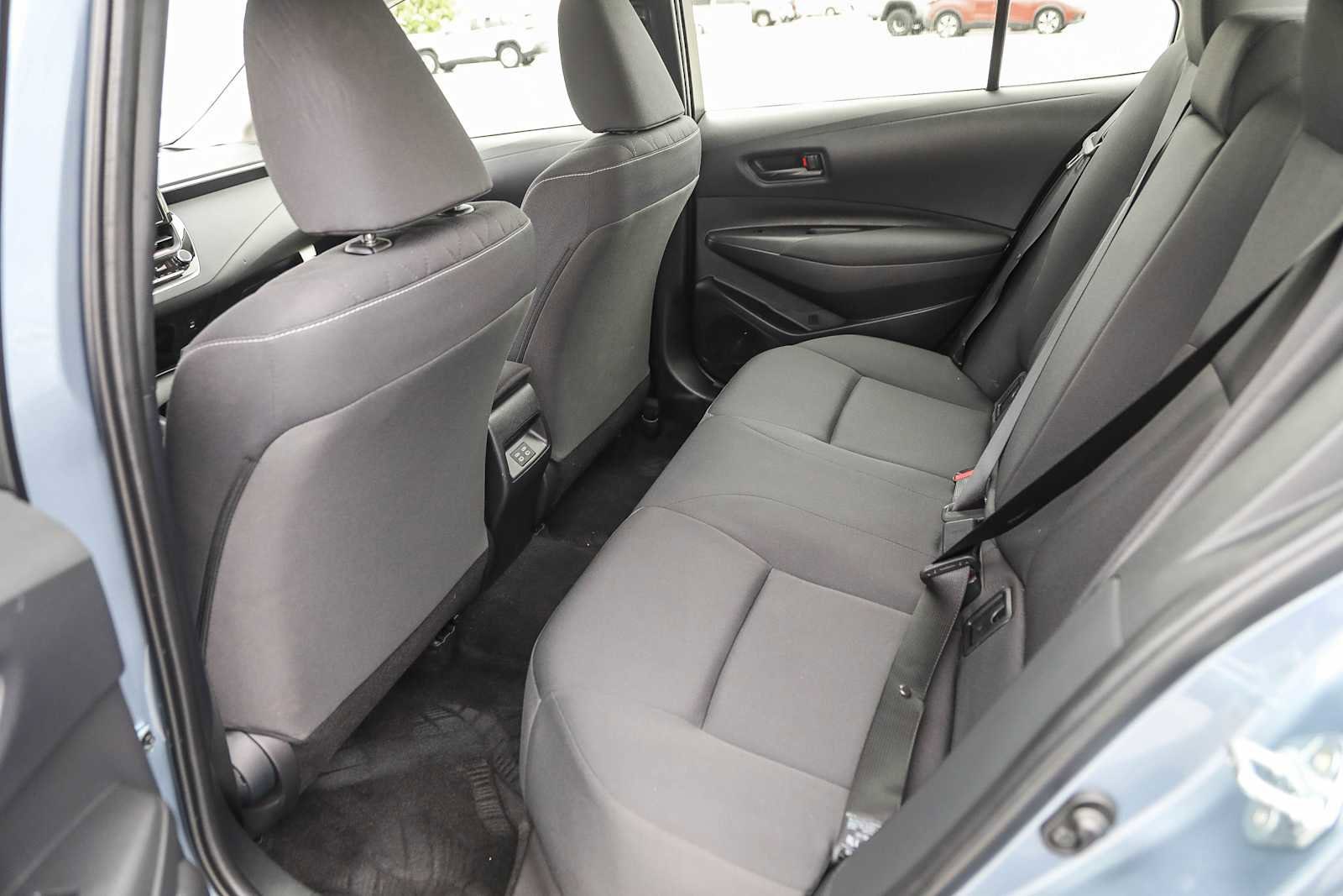 2024 Toyota Corolla LE 18
