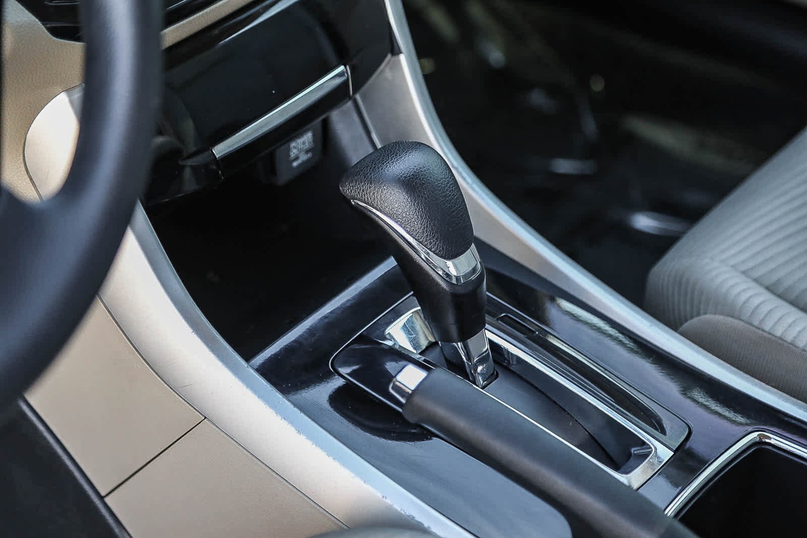 Thumbnail: 2016 Honda Accord - 21