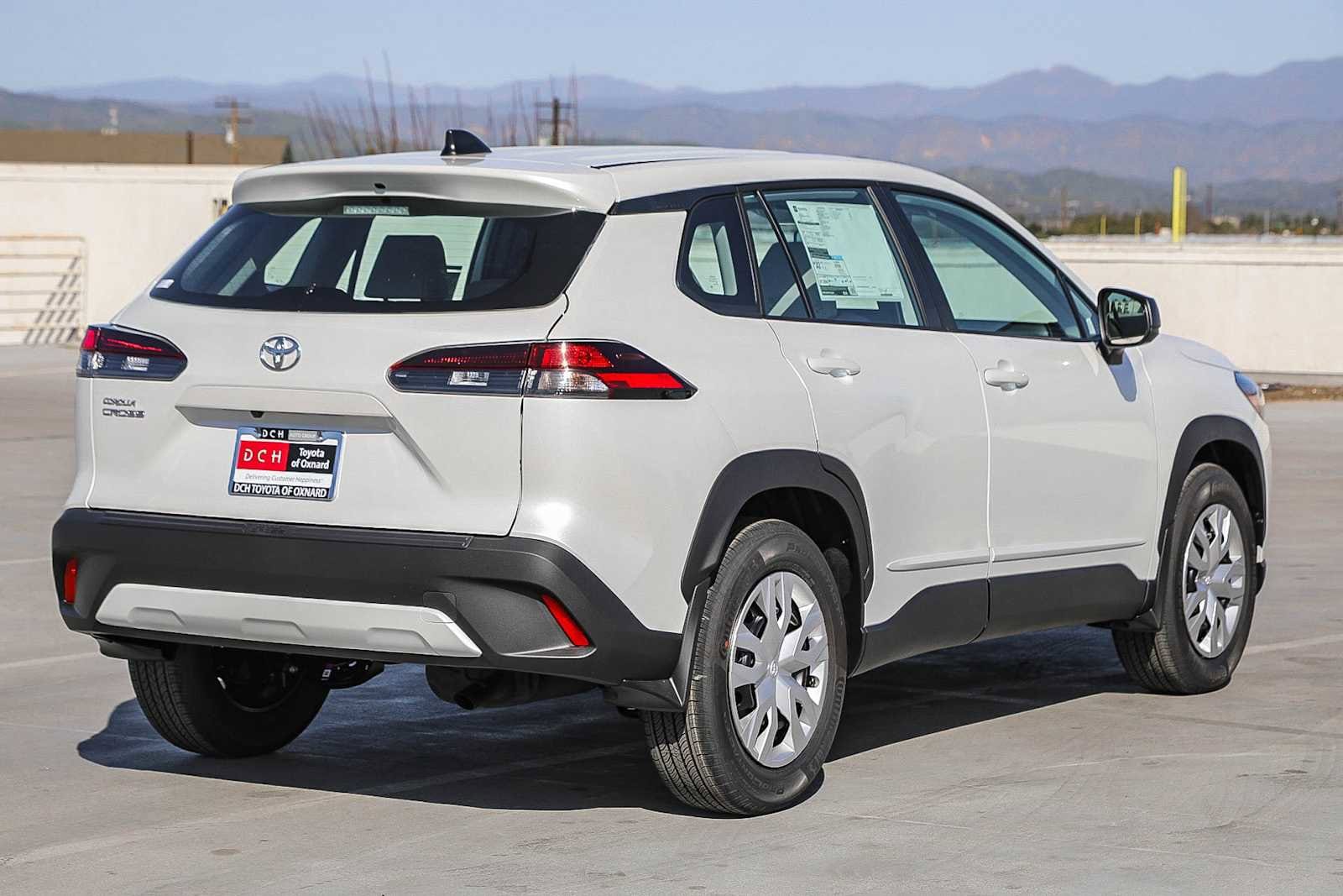 Thumbnail: 2026 Toyota Corolla Cross - 5