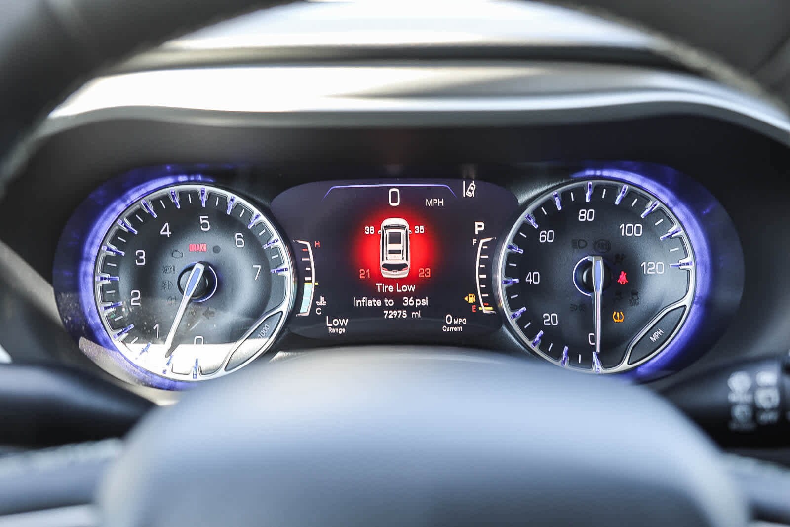 Thumbnail: 2022 Chrysler Pacifica - 23