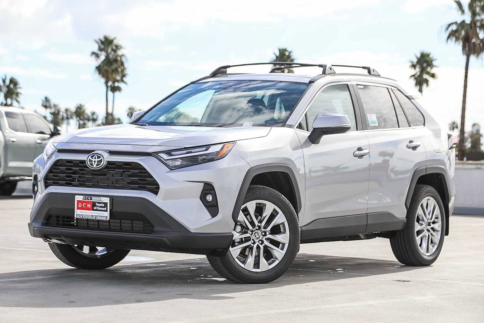 2025 Toyota RAV4 XLE Premium's photo