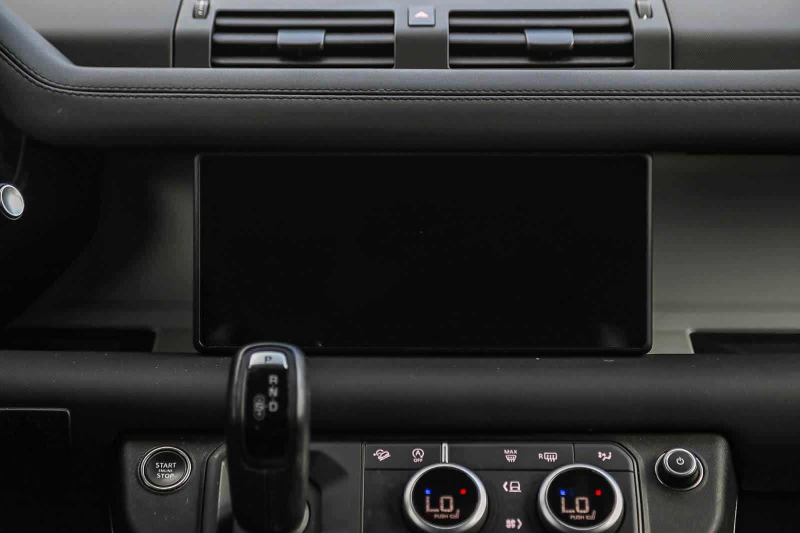 Thumbnail: 2024 Land Rover Defender - 14