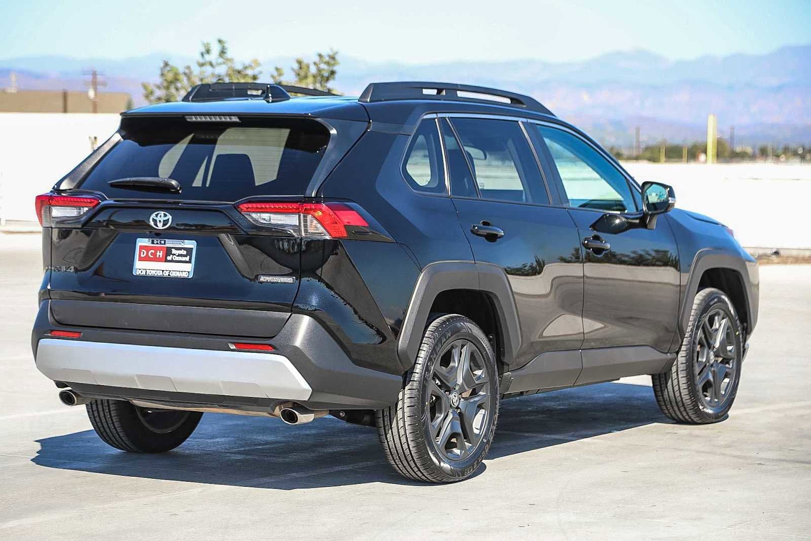 Thumbnail: 2024 Toyota RAV4 - 5