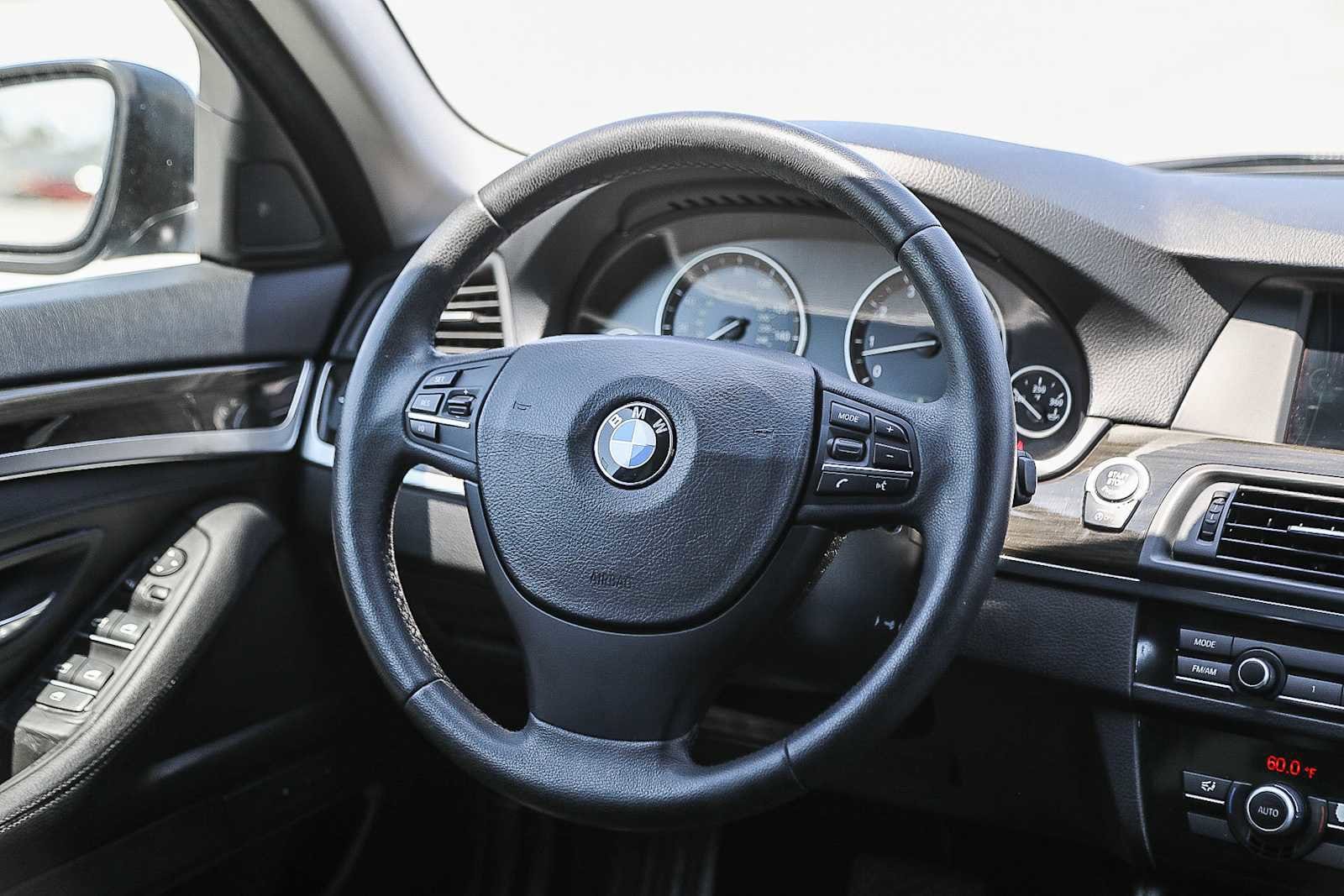 Thumbnail: 2012 BMW 5 Series - 14