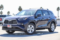 2025 Toyota Highlander LE LE FWD 2025 Toyota Highlander LE LE FWD