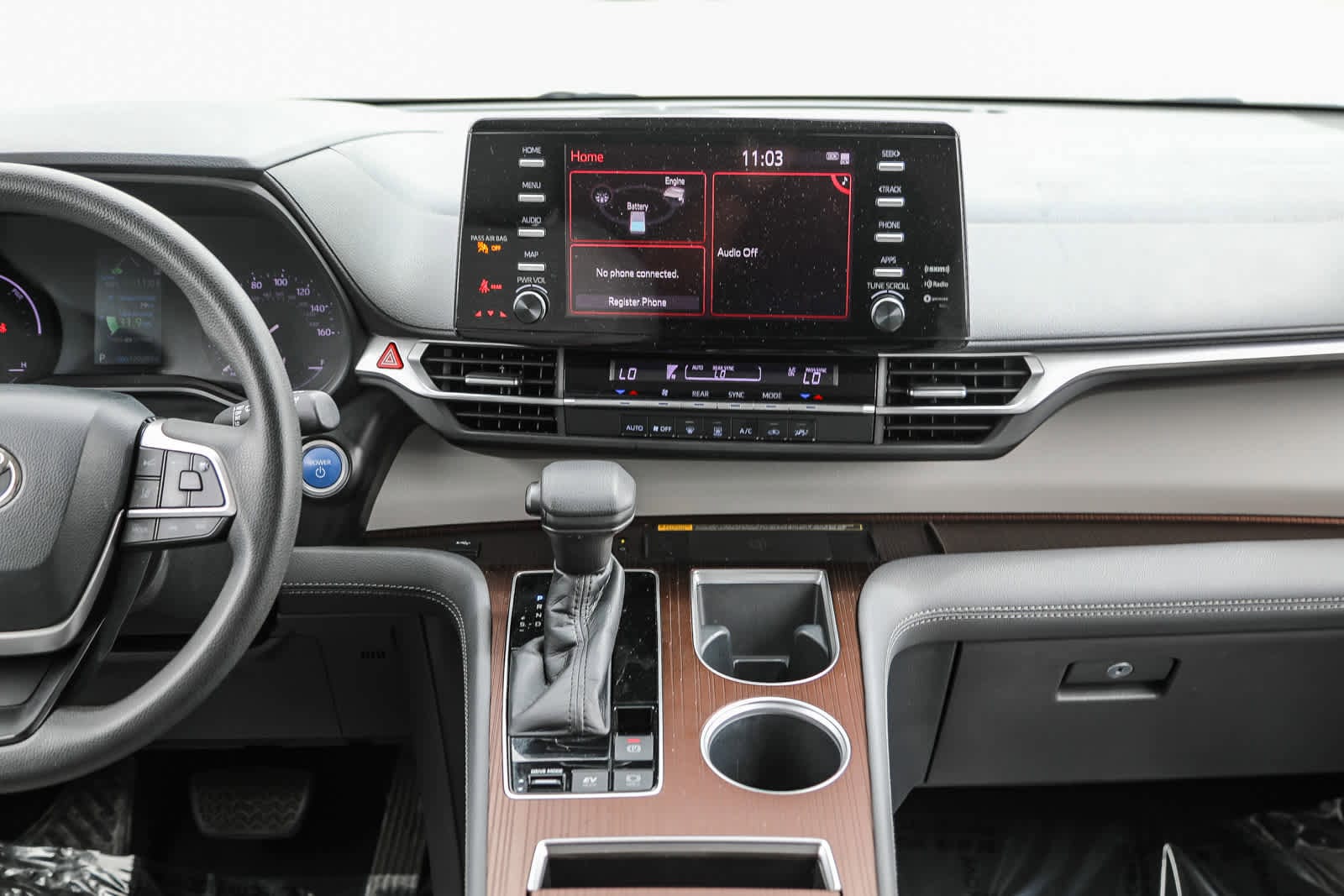 2021 Toyota Sienna LE 12