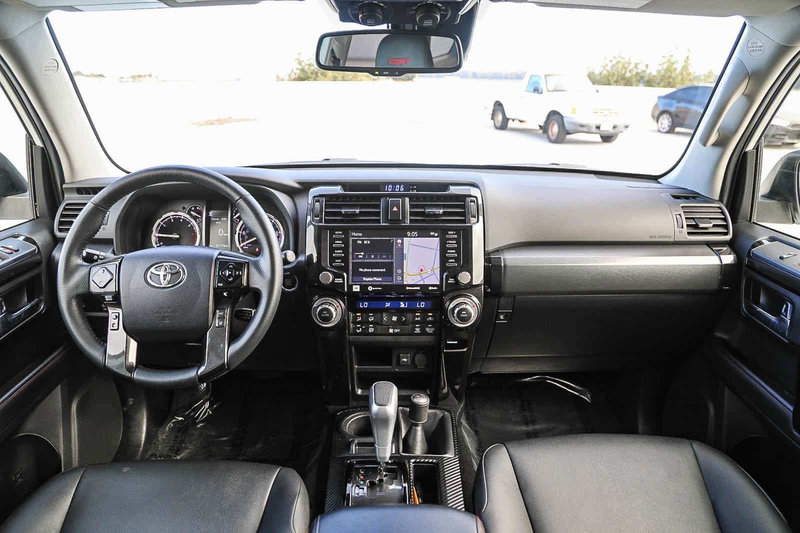 Thumbnail: 2022 Toyota 4Runner - 12