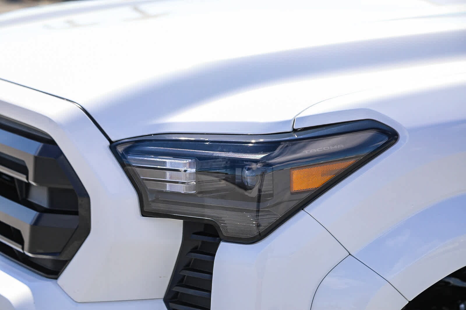 Thumbnail: 2025 Toyota Tacoma - 9