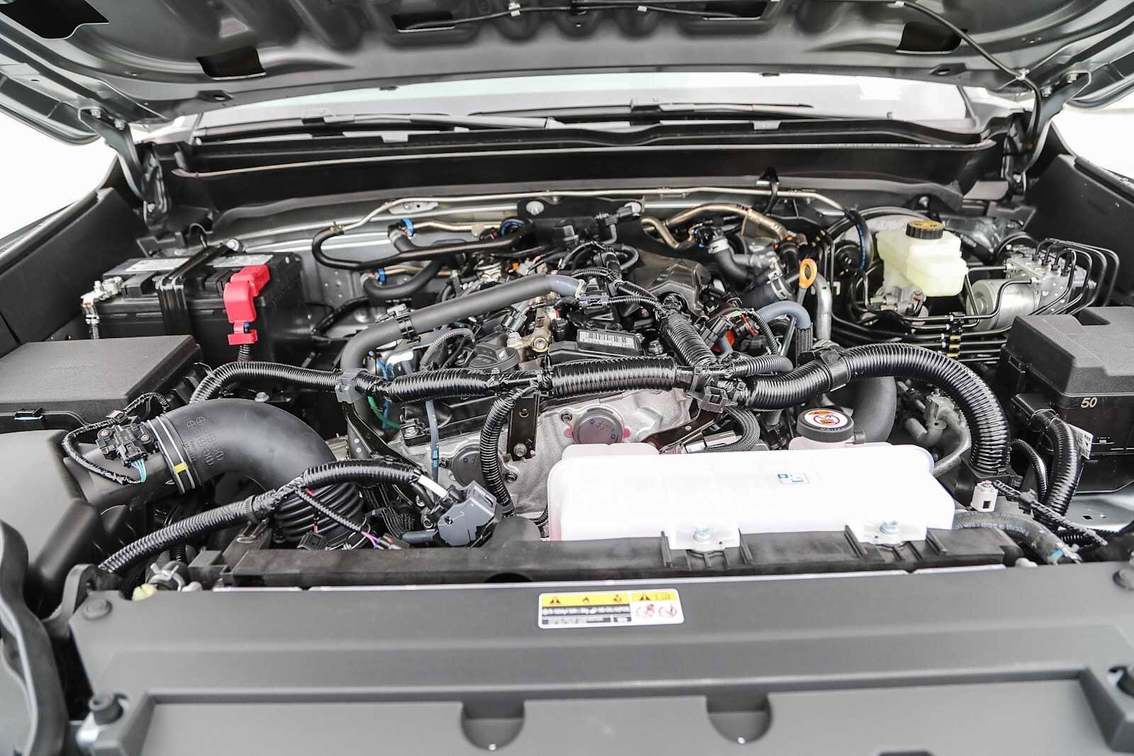 2025 Toyota Tacoma SR5 12