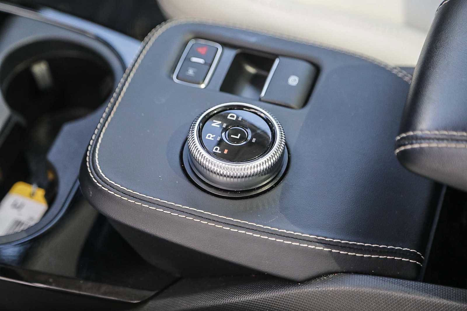 Thumbnail: 2021 Ford Mustang Mach-E - 20