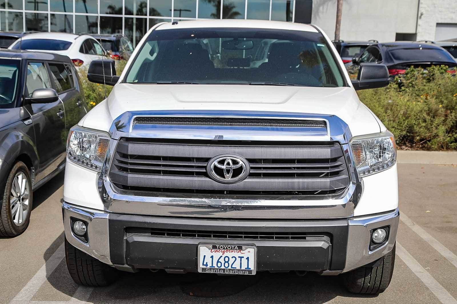 Thumbnail: 2015 Toyota Tundra - 2