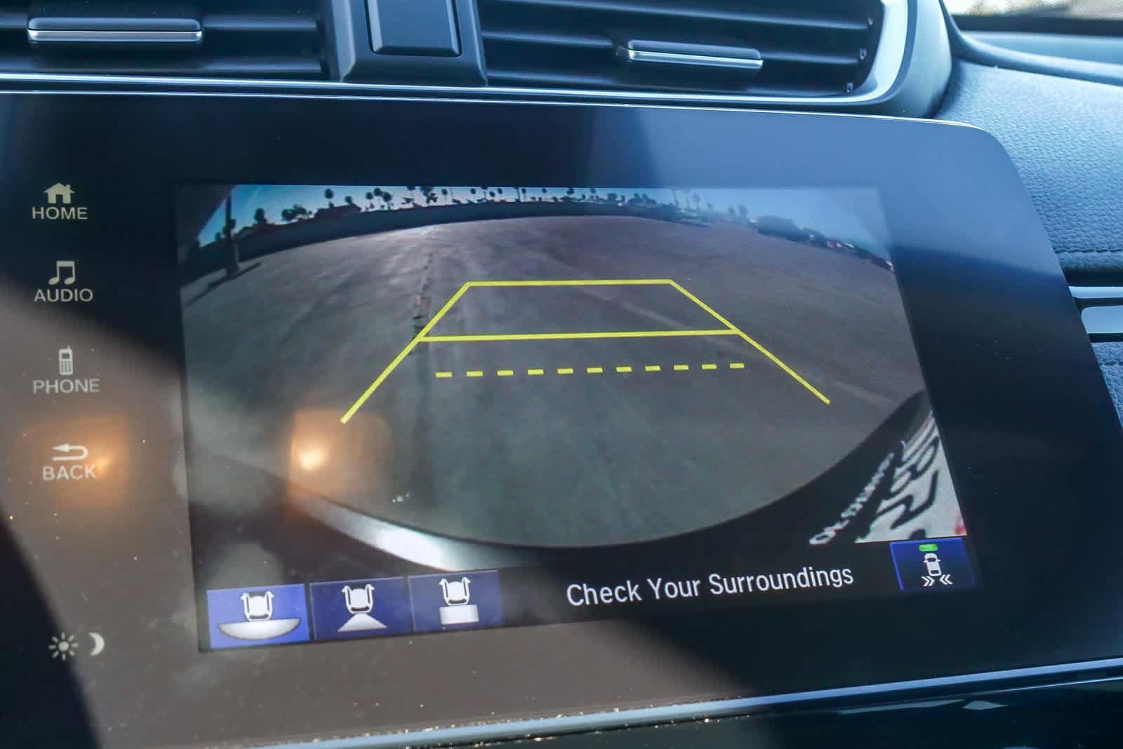 Thumbnail: 2021 Honda CR-V - 21