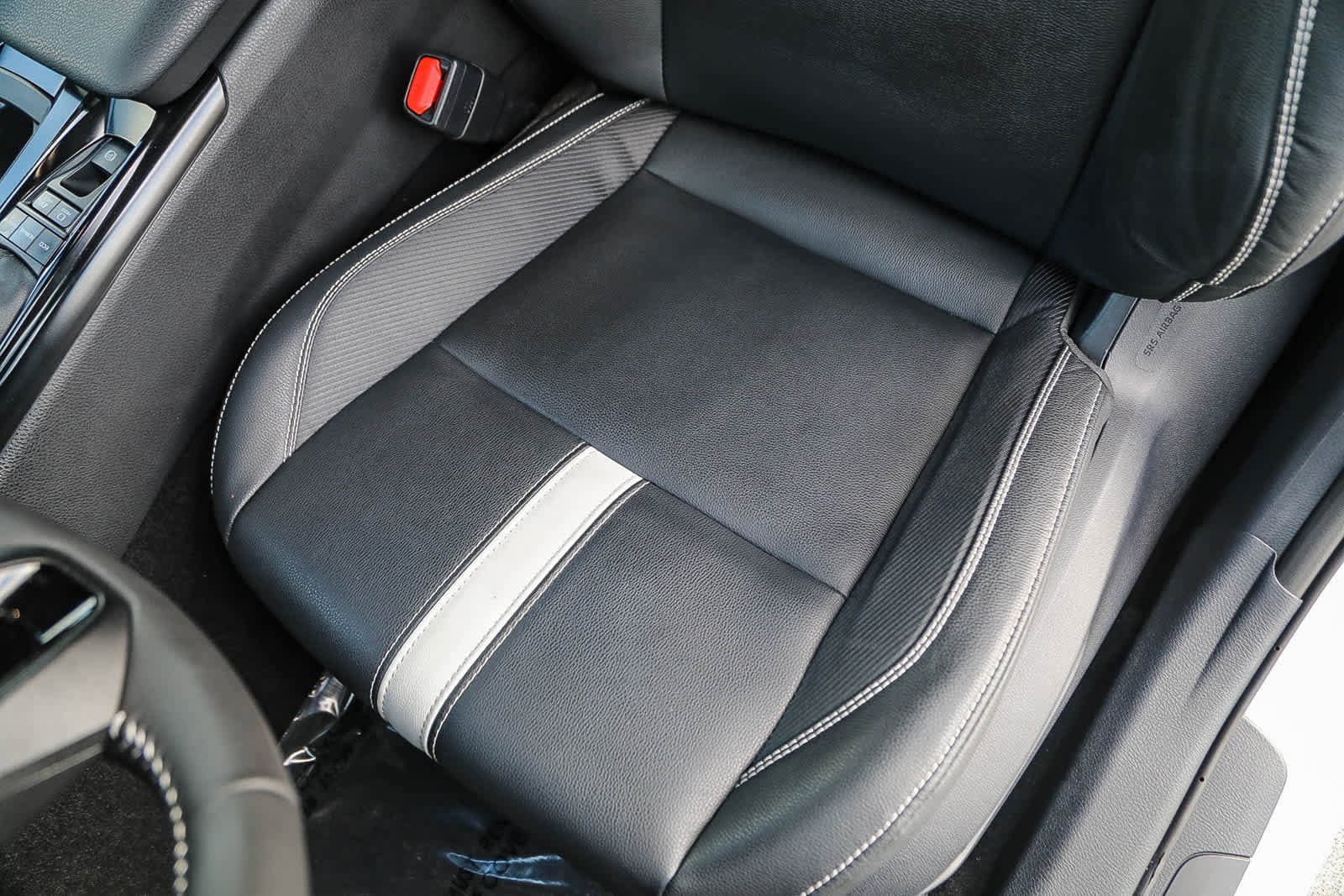 Thumbnail: 2025 Toyota Camry - 24