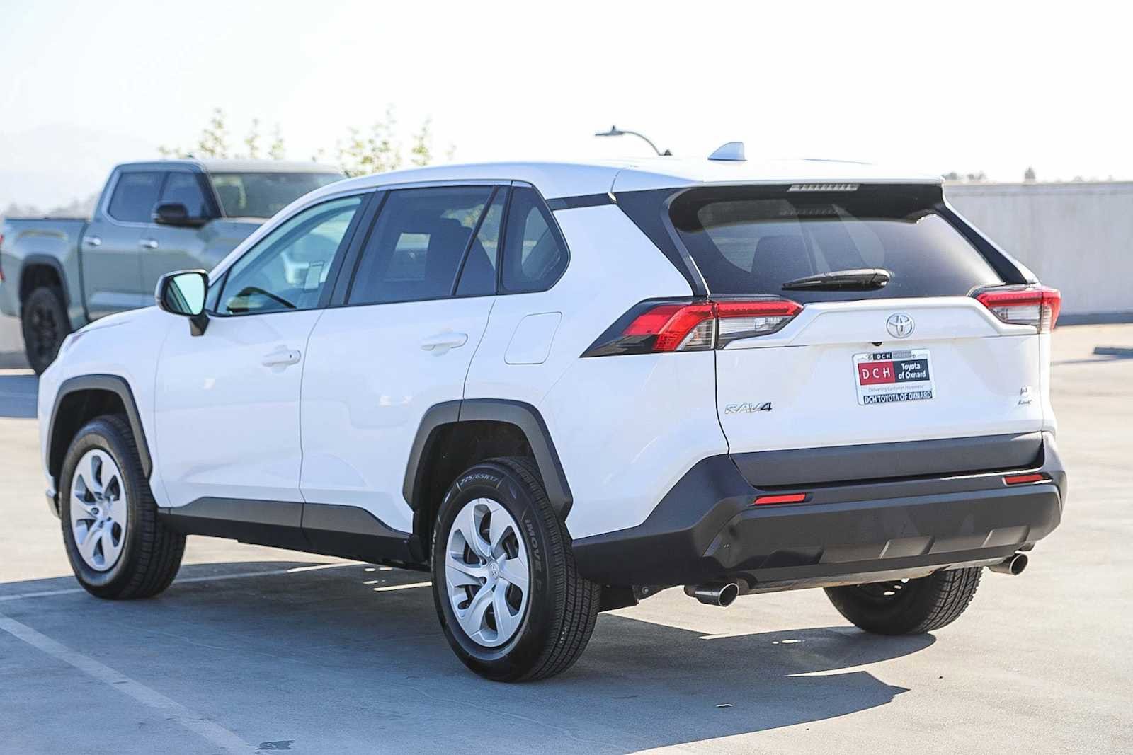 Thumbnail: 2024 Toyota RAV4 - 8