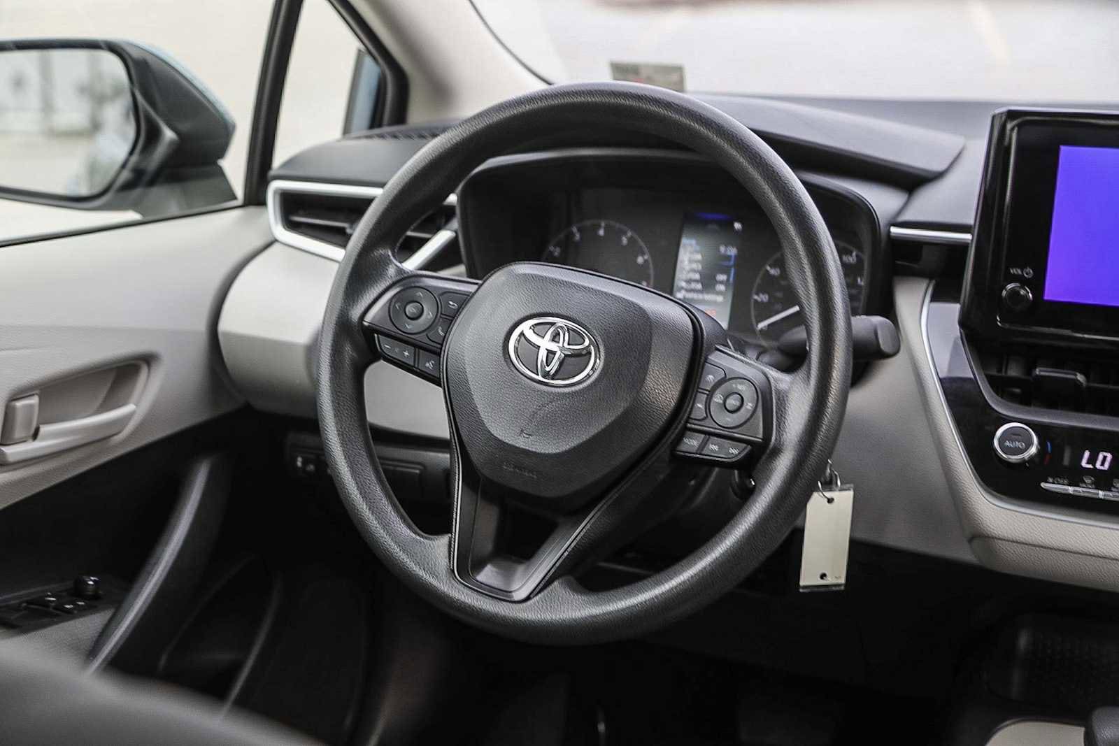 Thumbnail: 2023 Toyota Corolla - 16