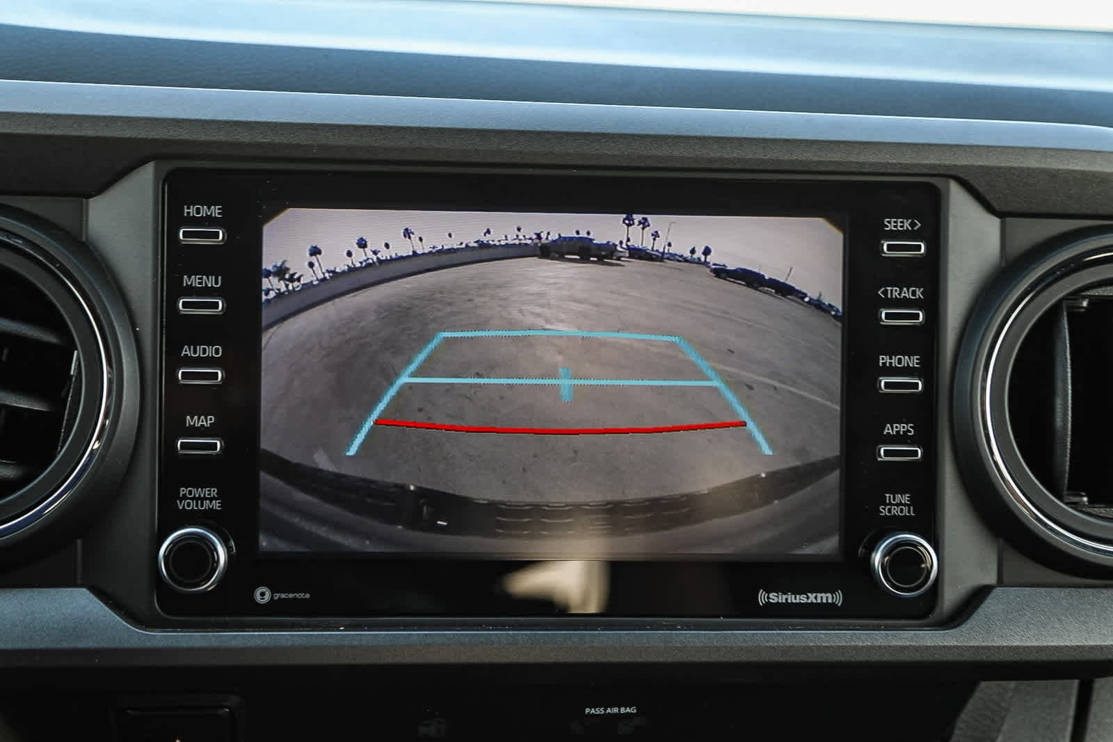 Thumbnail: 2020 Toyota Tacoma - 24